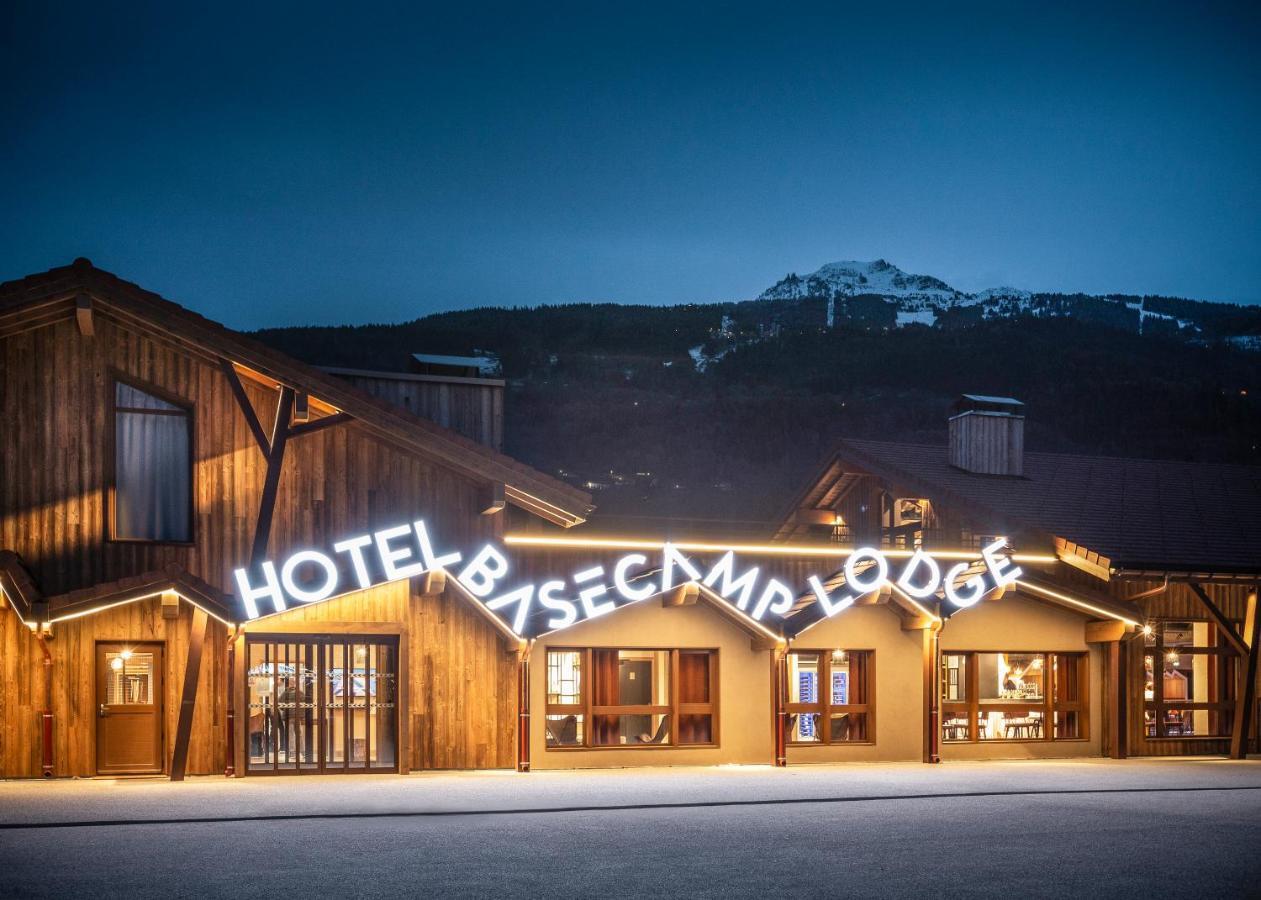 Hotel Base Camp Lodge - Bourg Saint Maurice Екстериор снимка