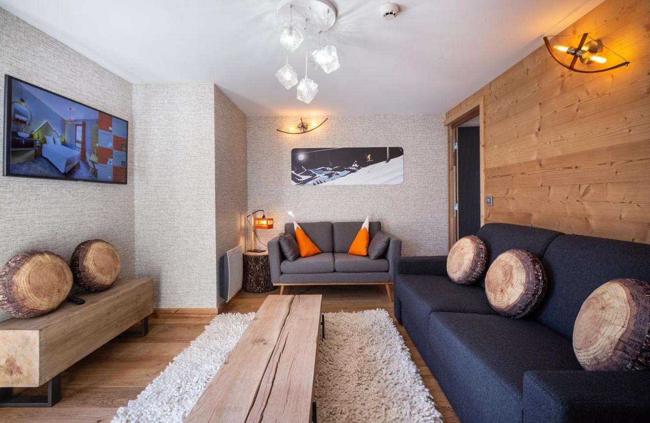 Hotel Base Camp Lodge - Bourg Saint Maurice Екстериор снимка