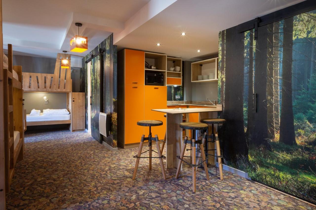 Hotel Base Camp Lodge - Bourg Saint Maurice Екстериор снимка